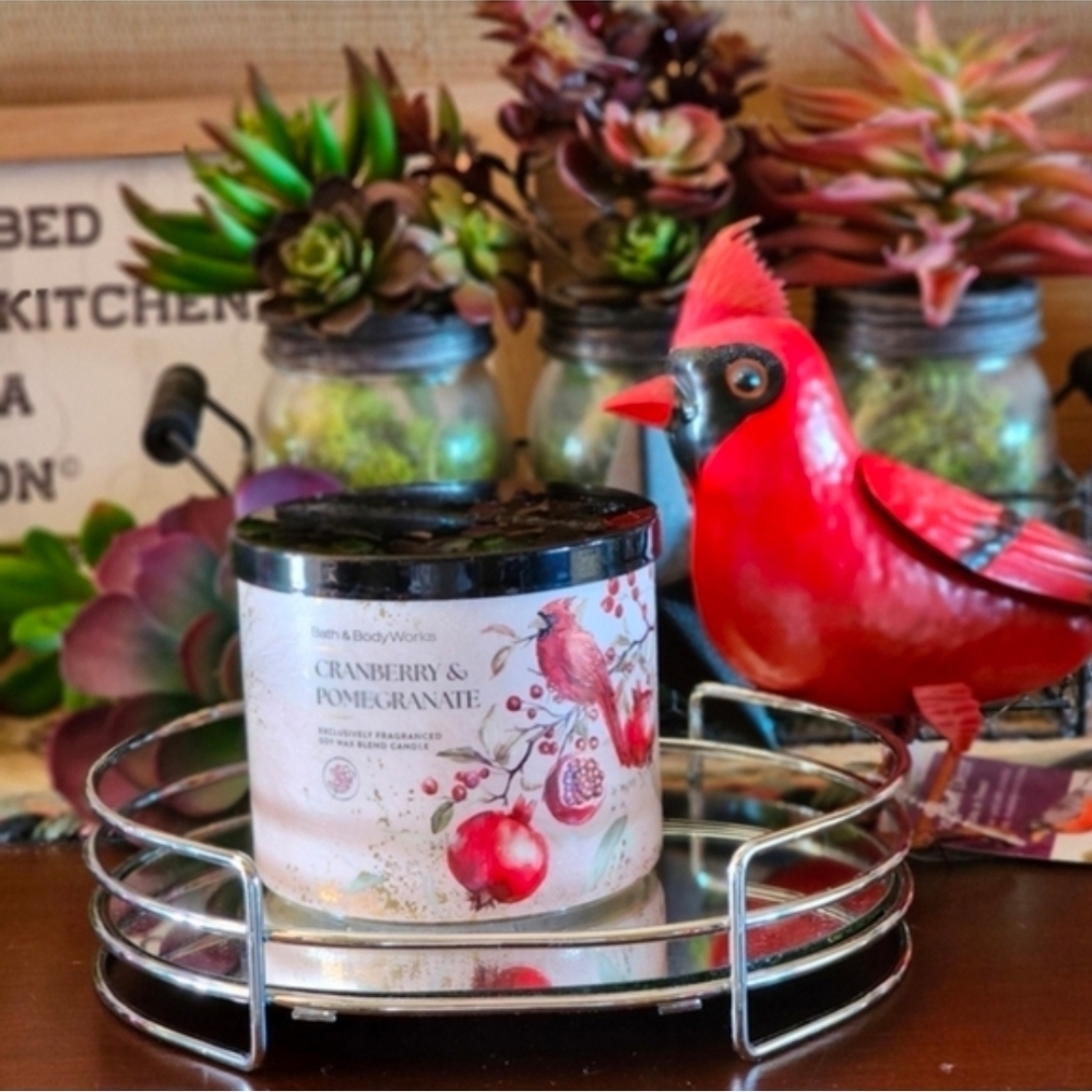 Bath & Body Works Cranberry & Pomegranate 3-wick Candle w Red Cardinal SOLDOUT